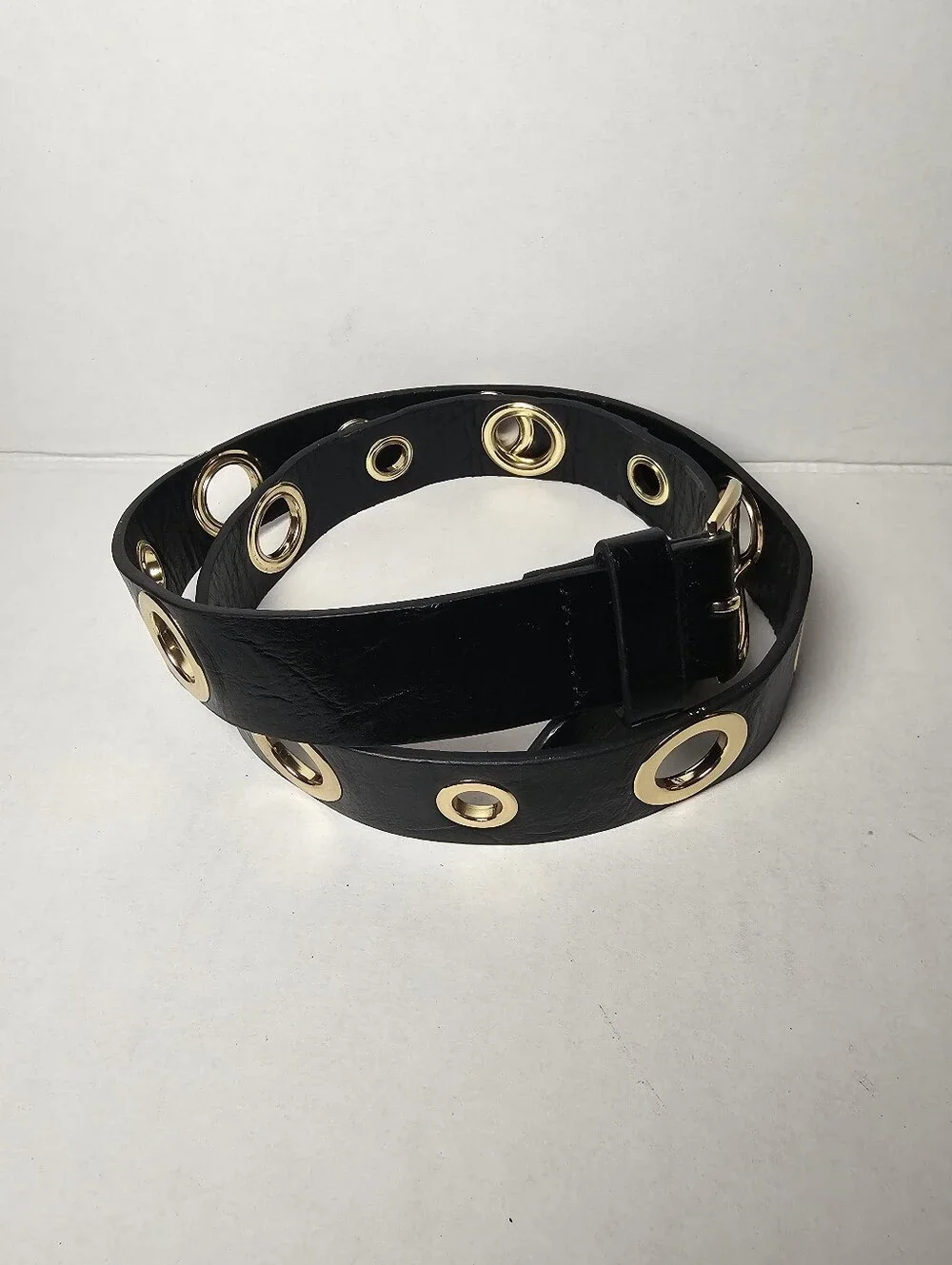 Topshop Black Leather Grommet Belt with Gold Buckle Size XS/S Womens